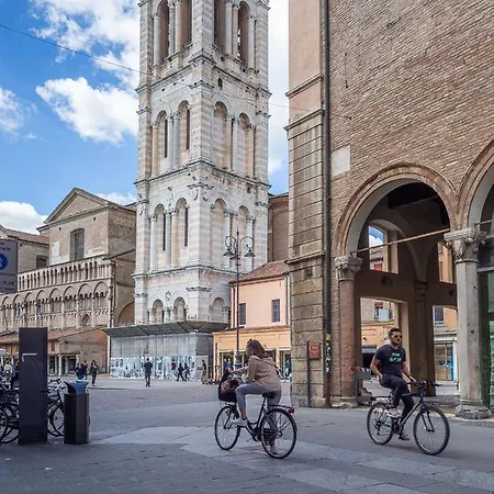 Duomo Experience Centro Storico 费拉拉